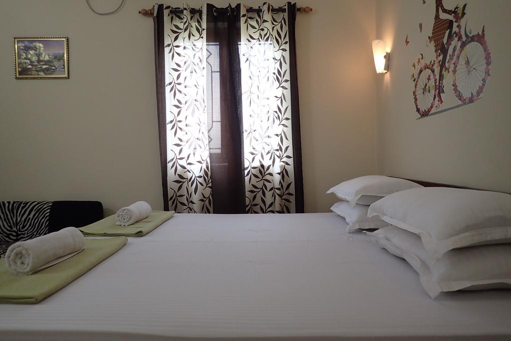 קלנגוטה Bella Guest House מראה חיצוני תמונה